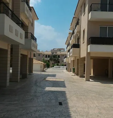 Apartment Majestic Garden 3