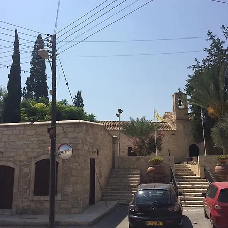 Majestic Garden 3 * Tersephanou