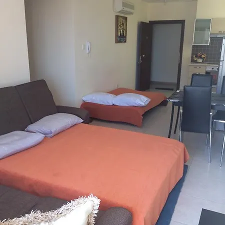 Majestic Garden 3 * Tersephanou